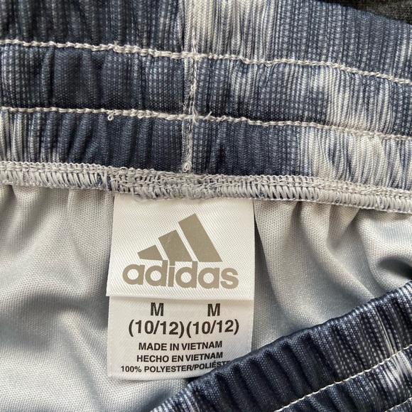 🤾‍♂️Adidas Boys 2 piece Shirt + Shorts NWT⛹🏻 - Picture 13 of 13